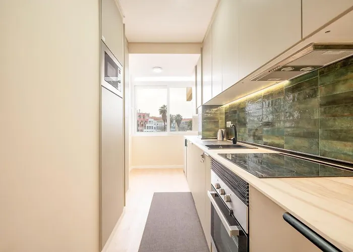 Guestready-charming Coastal Getaway Lejlighed Almada